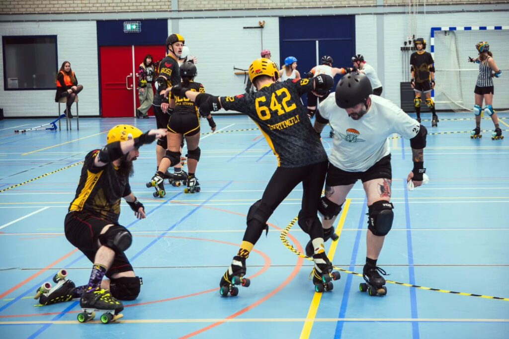 Instagram post from rollerderbynederlandm. This post is in position 1.