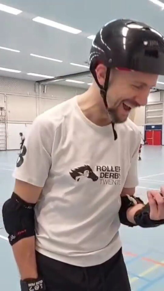 Instagram post from rollerderbynederlandm. This post is in position 1.
